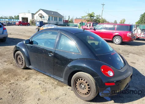 2010 Volkswagen New Beetle 2.5L из США, поврежденный, VIN 3VWPG3AG2AM036193